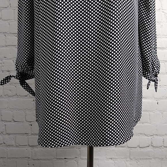 NWT EXPRESS Off Shoulder Polka Dot Shift Dress - Picture 6 of 10